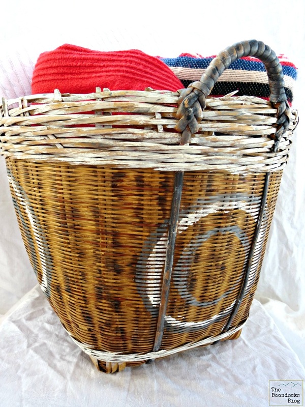 Front view of painted basket, A basket for my Snugglies -The boondocks blog