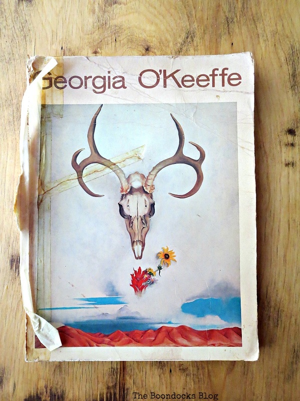 An art book by Georgia  O'Keeffe www.theboondocksblog.com