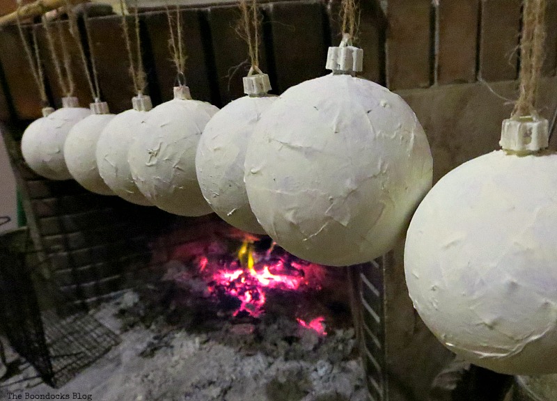 Drying the painted globes, How to Upcycle your Christmas Tree on the cheap, www.theboondocksblog.com