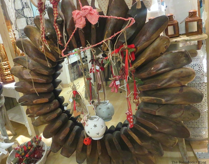 wreath made from wooden shoe forms, My Favorites from Around Town www.theboondocksblog.com