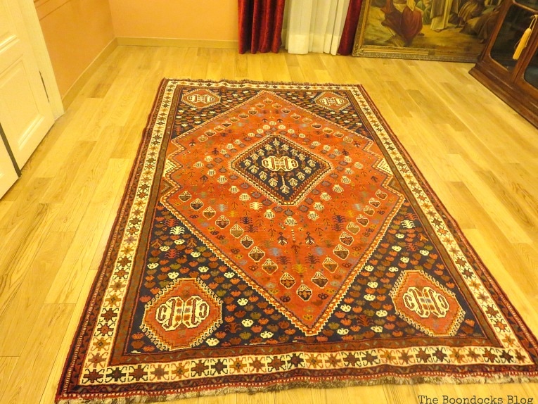 carpet in room, An Old Greek Mansion in the Center of Town, www.theboondocksblog.com