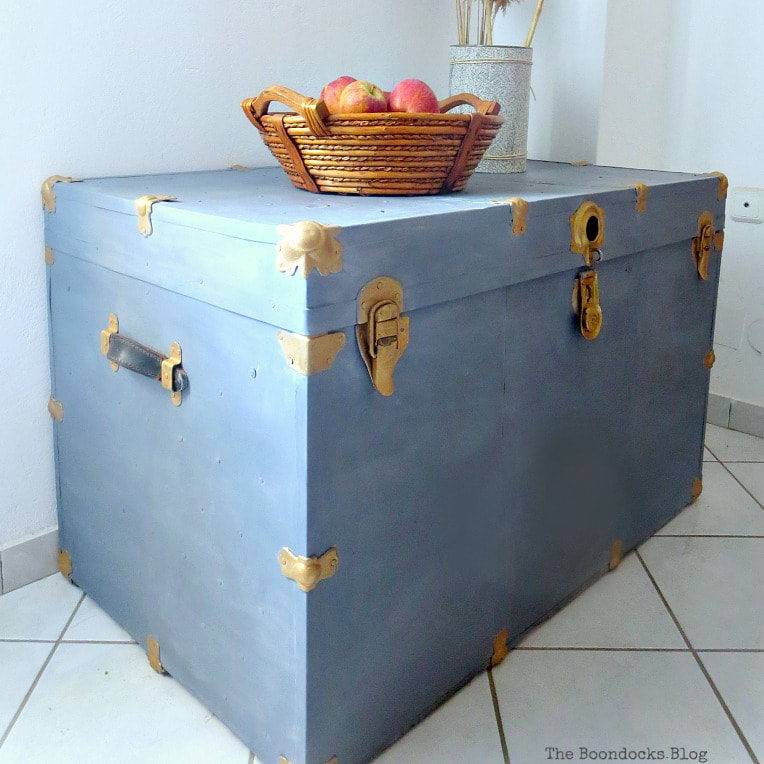 How to Clean Antique Storage Trunks