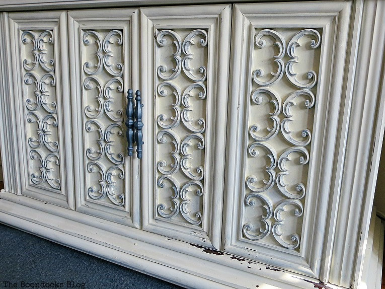 Finished TV Cabinet #furnituremakeover #Vintagefurniture #SeventiesTVCabinet #OldFashionedMilkPaint #TVCabinetasstorage #ScrollworkonTVCabinet How to Revive a Vintage TV Cabinet www.theboondocksblog.com