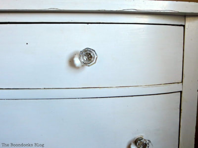 Vintage Dresser with glass knobs