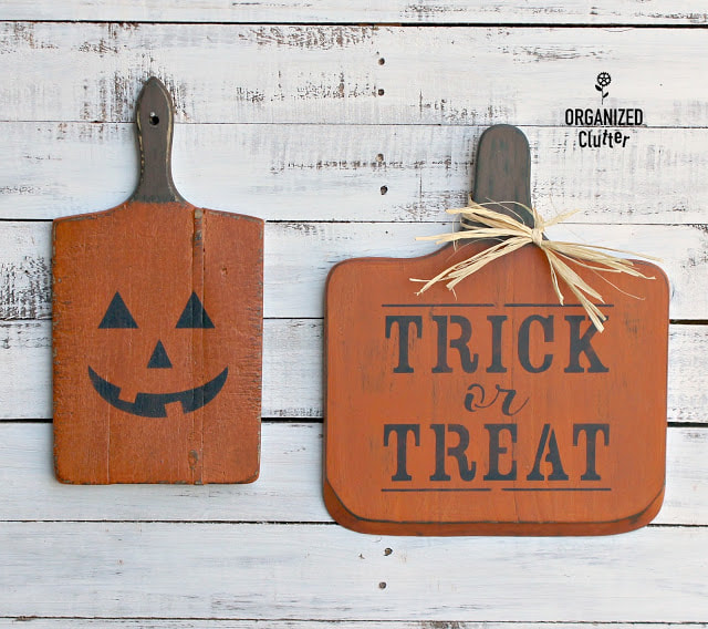 Cutting Boards for Halloween from Organized Clutter, 15 Household Items Re-purposed for Halloween Decor www.theboondocksblog.com